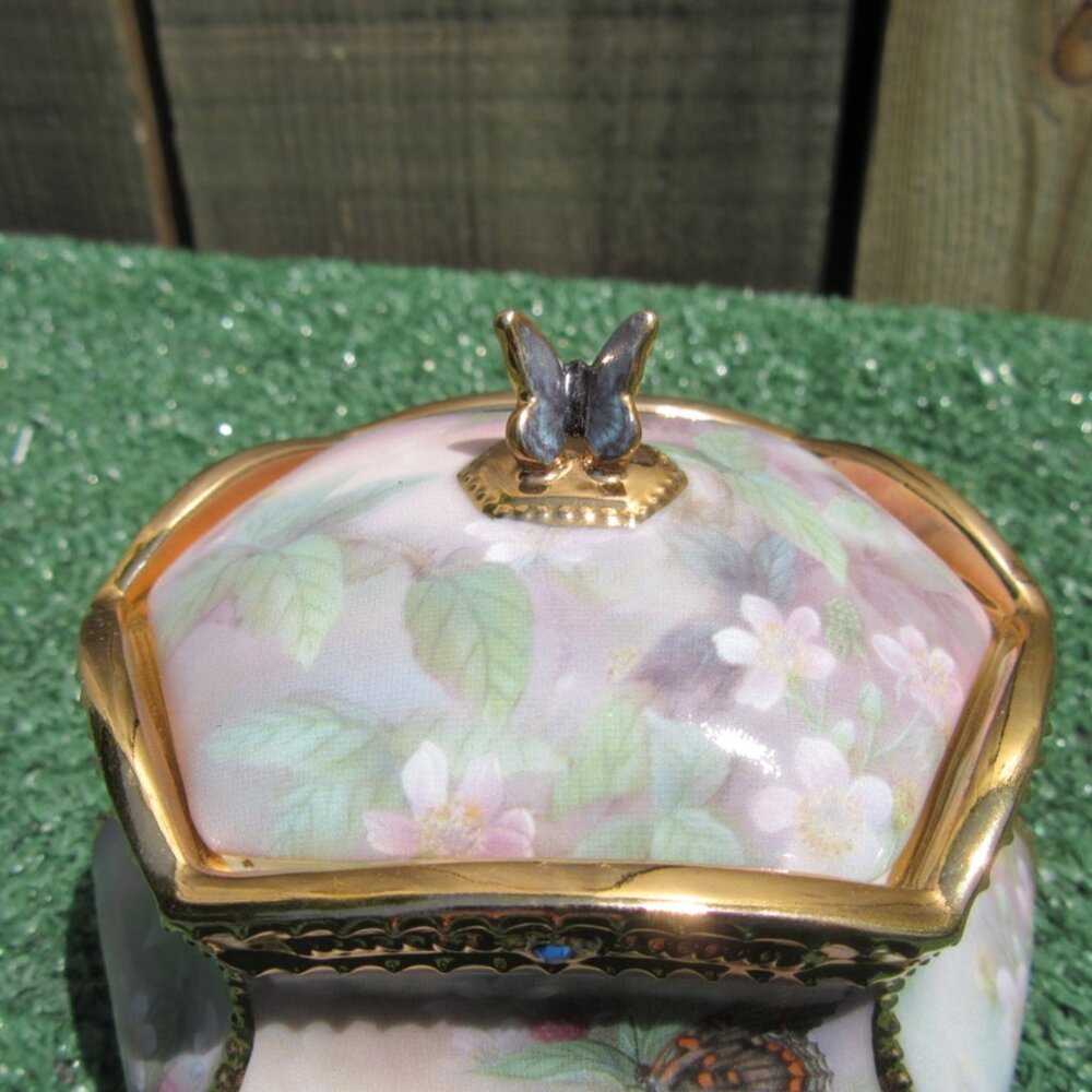 Lena Lui Liu Enchanted Wings Flights Of Fancy Butterfly Music Trinket Box - Picture 5 of 10